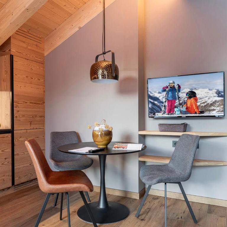 LIVIN JOY Bivio Travel - One-Bedroom Apartment - 12