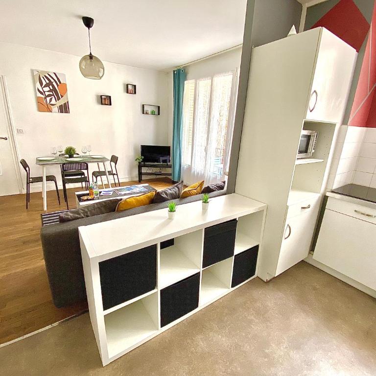 Le Chinchauvaud, spacieux avec balcon - Appartement - 11