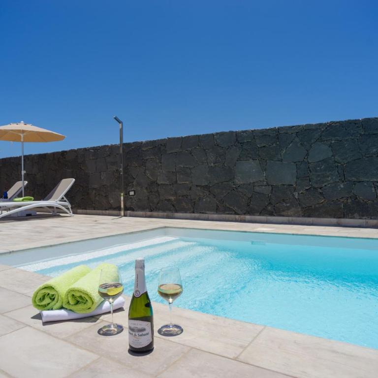 Ereza Villas Artenara - Three-Bedroom Villa - 11