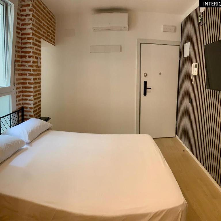 Ecopausa Beatas Studios - Studio Apartment Interior 2nd Floor - 3