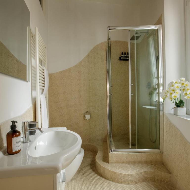 The Right Place 4U Navona Luxury Rooms - Camera Matrimoniale Superior con Terrazza - 6