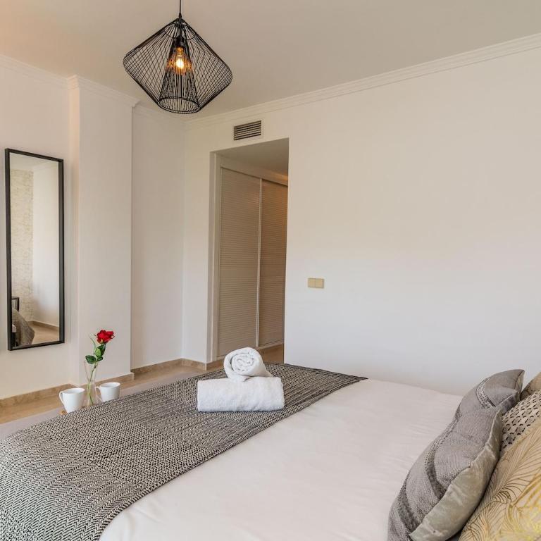 Excellent Banús with pool and parking RDR473 - Two-Bedroom Apartment - 3