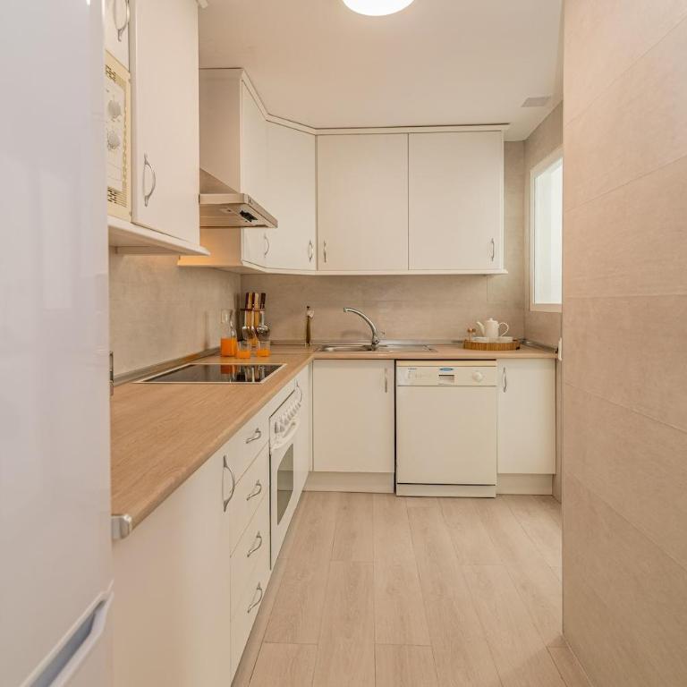 Excellent Banús with pool and parking RDR473 - Two-Bedroom Apartment - 8