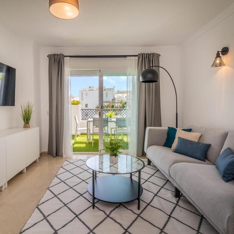 Excellent Banús with pool and parking RDR473 - Two-Bedroom Apartment - 24