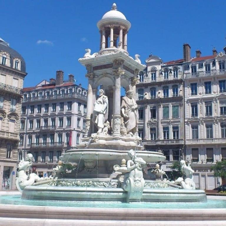 Joli studio chaleureux proche Bellecour - Appartement 1 Chambre - 9