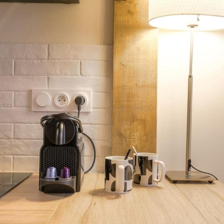 Joli studio chaleureux proche Bellecour - Appartement 1 Chambre - 24