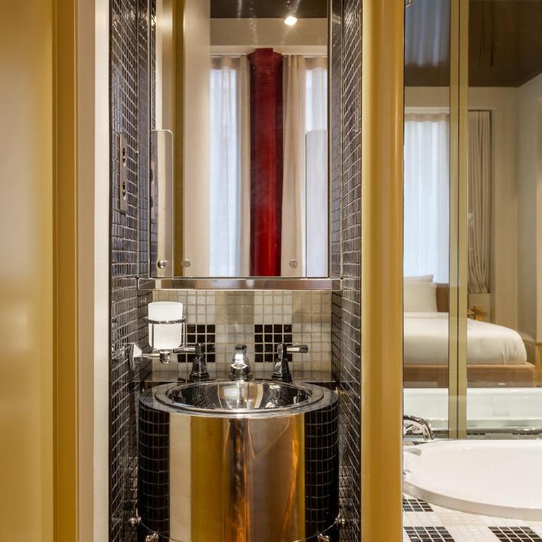 Pied A Terre Oberkampf - Two-Bedroom Superior Apartment - 5