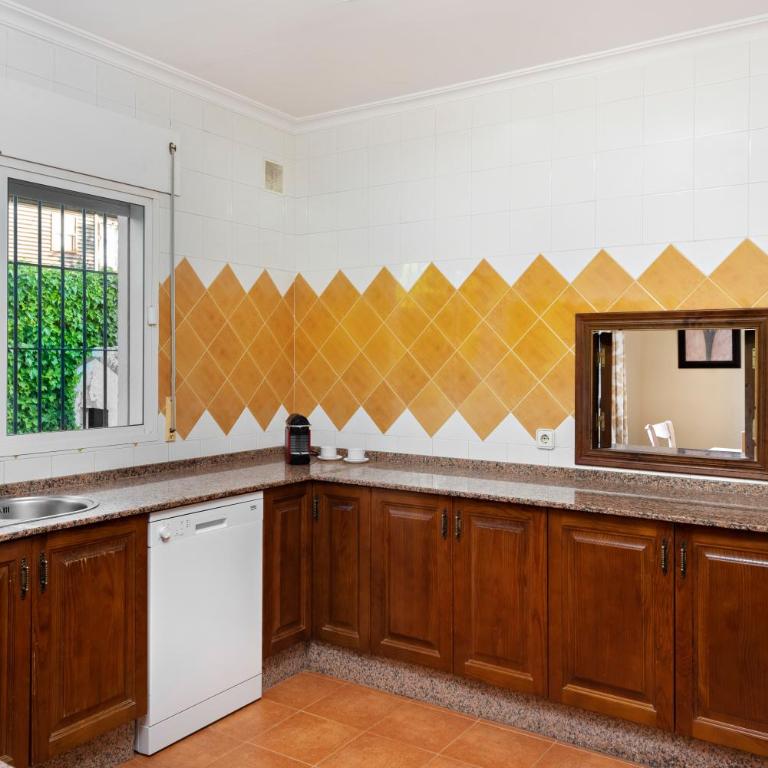 Suites Cortijo Fontanilla - La Casa - 1