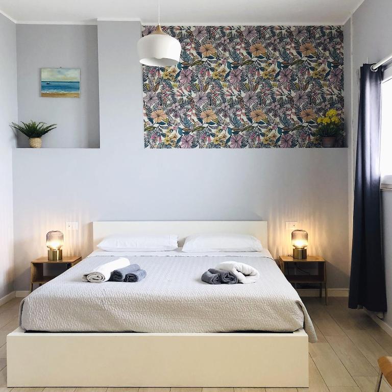 Sunny Beach Bari - Double Room with Private Bathroom - 5