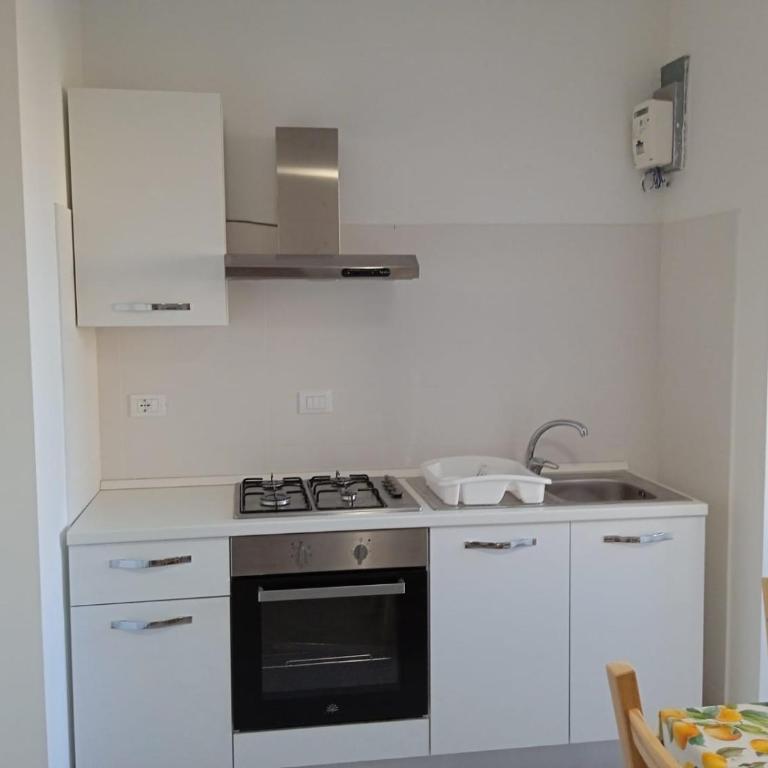 Vicino al centro. - Appartamento con 1 Camera da Letto - 10