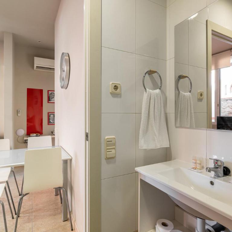 Stay U-nique Apartments Torre d'En Damians II - Apartment with Terrace - 32