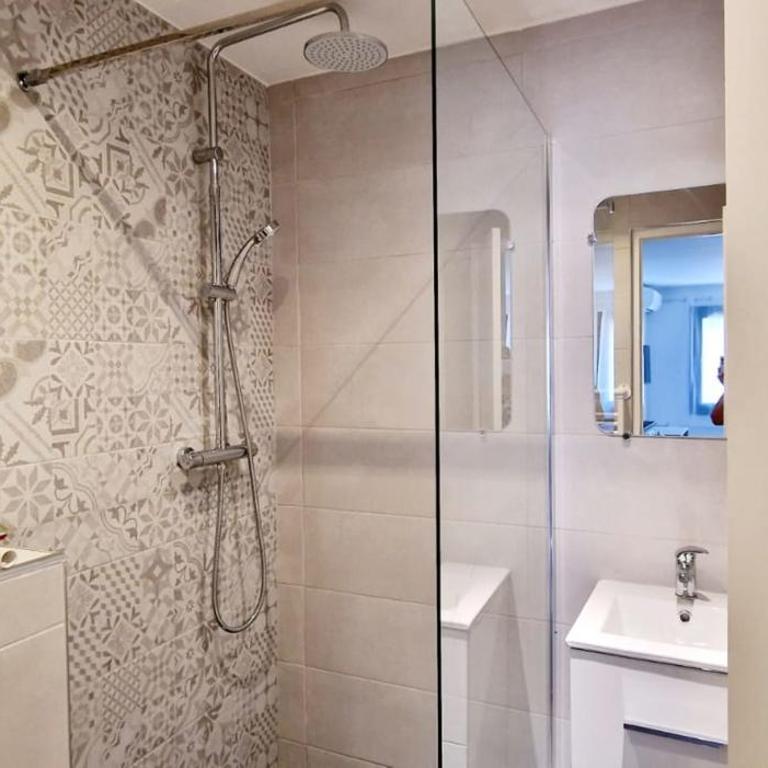 4 Le Saint Joseph City Center with AC - Apartment - 18