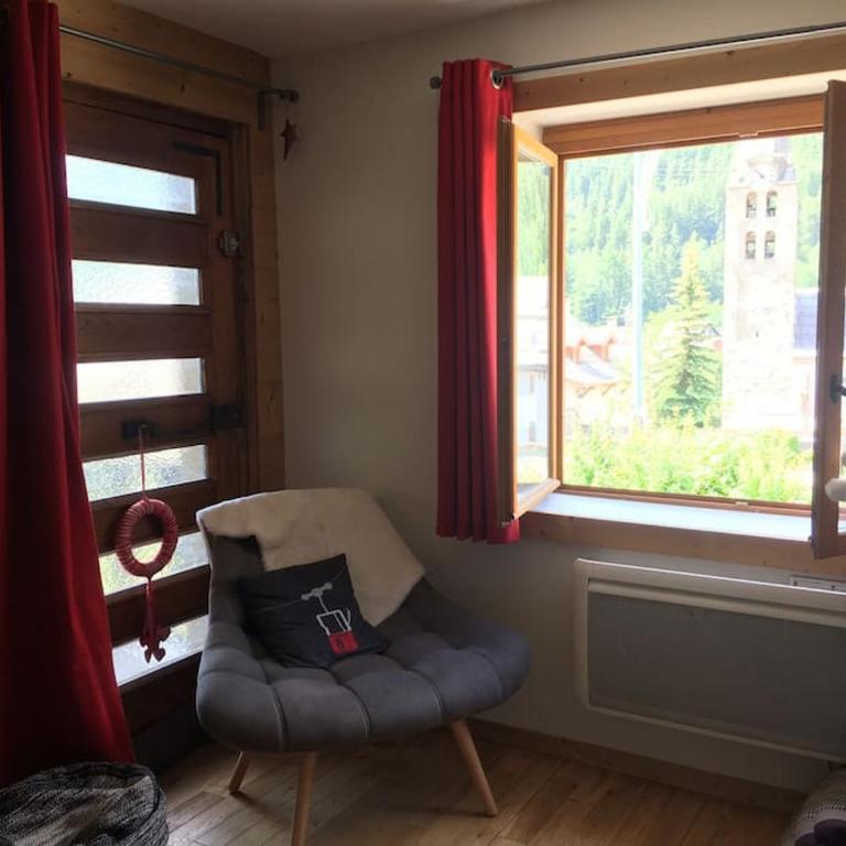 F3 de standing dans chalet en pied de pistes - Appartement 2 Chambres - 11