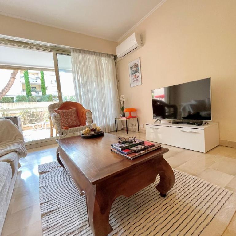appartement avec piscine - Appartement 1 Chambre avec Vue sur le Parc - 8