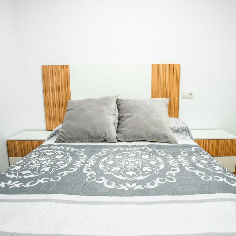 Casa Lara - Two-Bedroom Apartment with Terrace and Sea View - 15