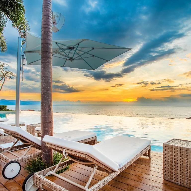 Luxury 1BR + Flex + Heated Rooftop Pool in Soho PV - Vacation Home - 22