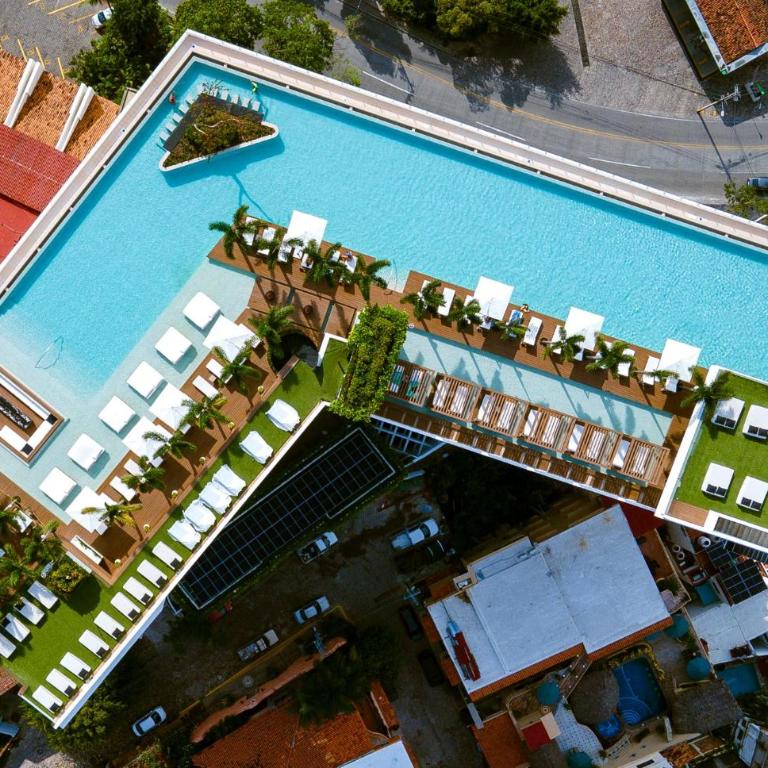 Luxury 1BR + Flex + Heated Rooftop Pool in Soho PV - Vacation Home - 52