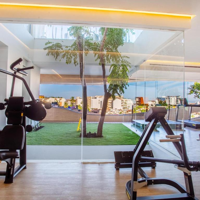 Luxury 1BR + Flex + Heated Rooftop Pool in Soho PV - Vacation Home - 58