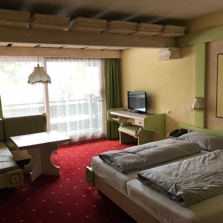 B&B in Seefeld - Budget Doppel-/Zweibettzimmer - 2
