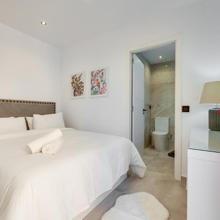 Luxury Apartment Paraiso Beach - Apartment mit 2 Schlafzimmern und Gartenblick - 11
