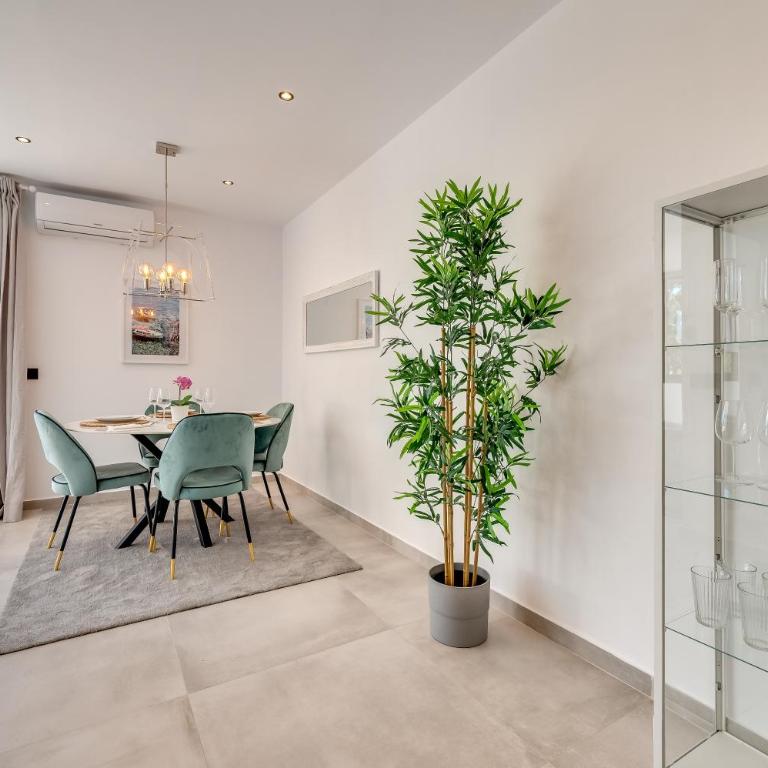 Luxury Apartment Paraiso Beach - Apartment mit 2 Schlafzimmern und Gartenblick - 6