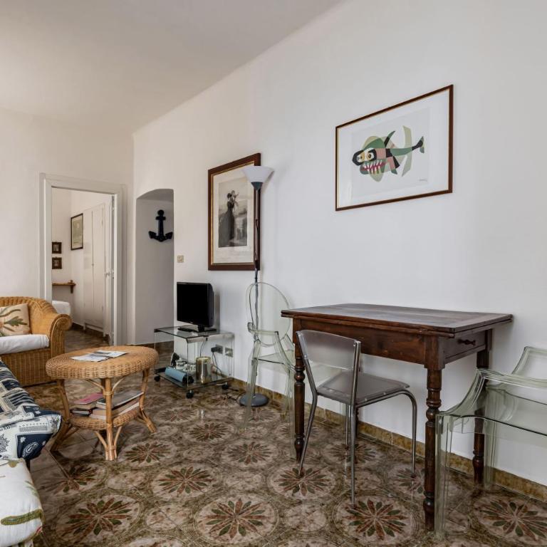 GuestHost - Monterosso al Mare! Seaview Flat - Two-Bedroom Apartment - 3