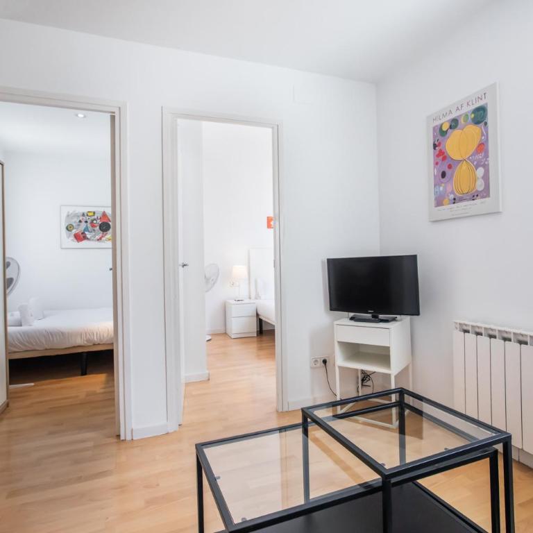 23PTBG1090 - Beautiful 2BR Apartment near Sants - Two-Bedroom Superior Apartment - 8
