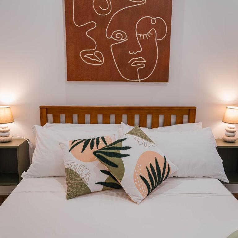 Humboldt Luxury Apartment & Rooms Taormina - Deluxe Queen Room - 12