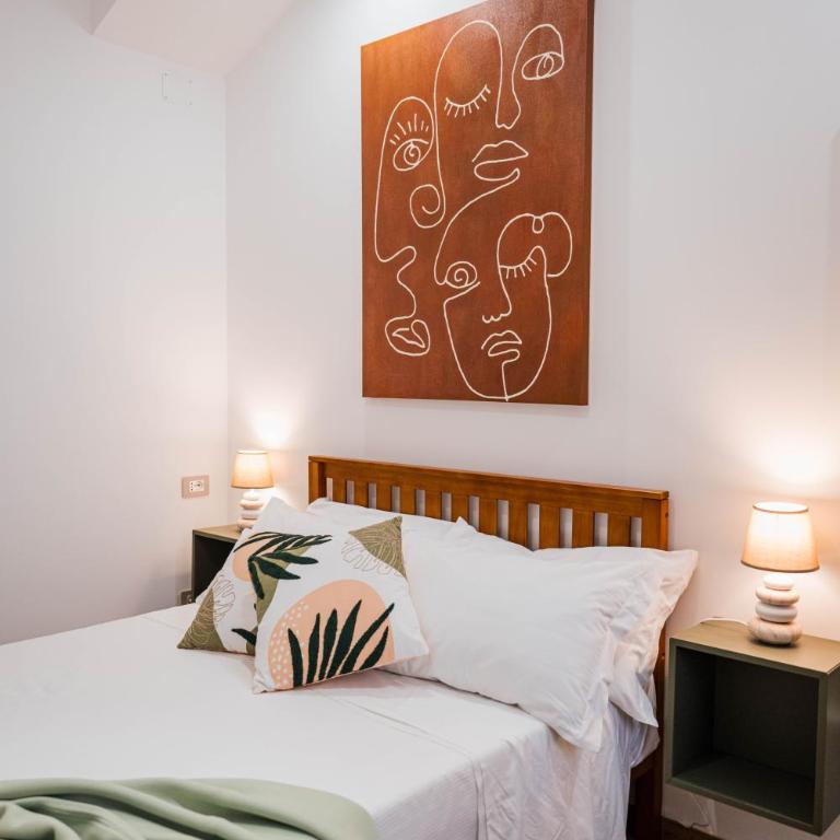 Humboldt Luxury Apartment & Rooms Taormina - Deluxe Queen Room - 14
