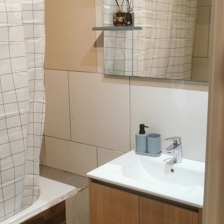 Appartement 3 pièces à 10 minutes de Cannes - Appartement 2 Chambres - 15