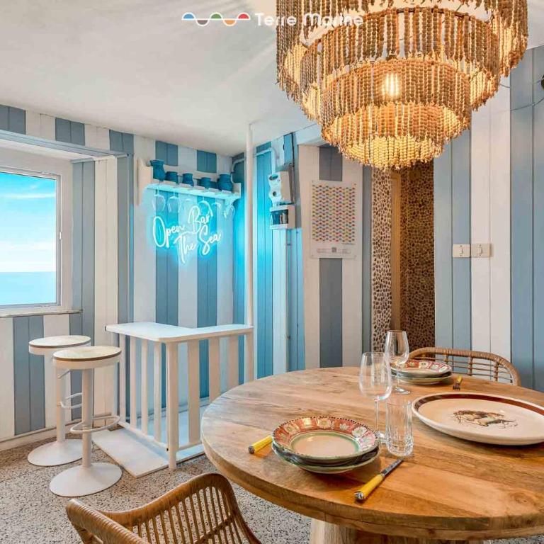 The Sea - One-Bedroom Apartment - 2