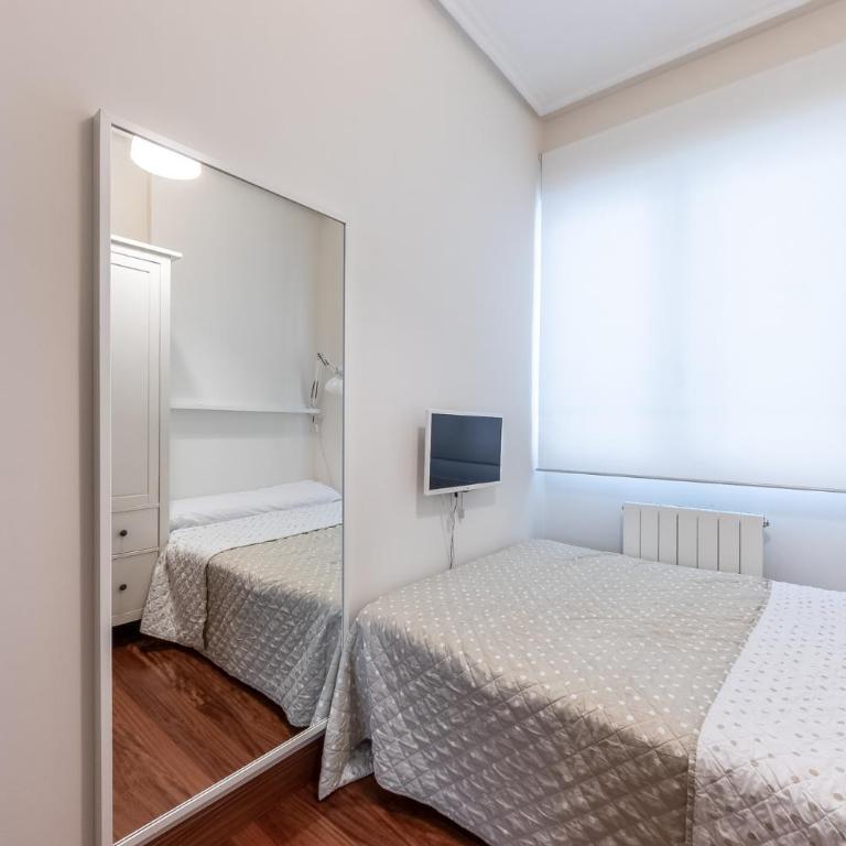 Ria Bilbao Flat - Four-Room Apartment - 13