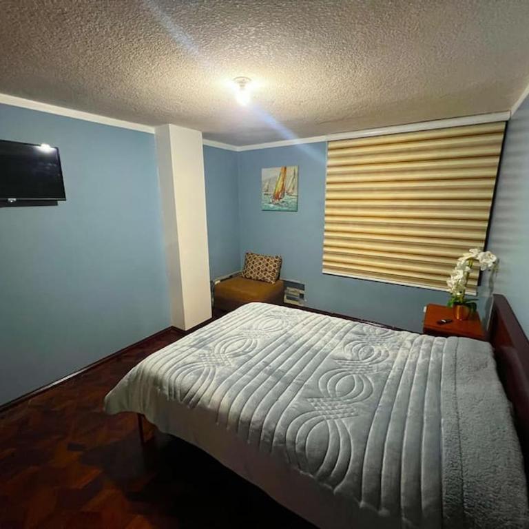 Amplio y Cómodo Departamento - Three-Bedroom Apartment - 9