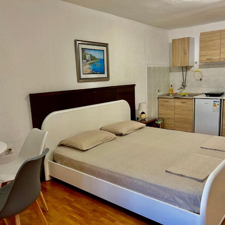 Apartments Jankovic - Deluxe King Studio - 2