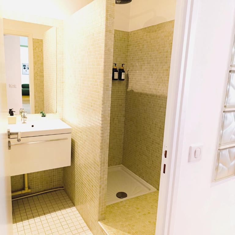 Design Appartment 100sqm close to Palais Beach and Restaurants - Appartement 2 Chambres avec Terrasse - 14