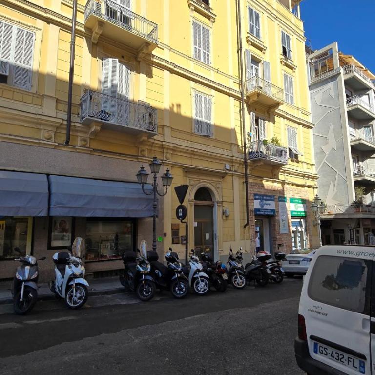 Centro Immobiliare Flagships Apartments - Appartamento Deluxe con 2 Camere da Letto e Vista Oceano - 35