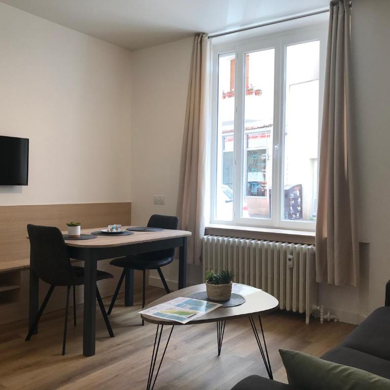 LE LARBAUD - Hypercentre - Clim - Thermes- RDC - Appartement 1 Chambre - 1