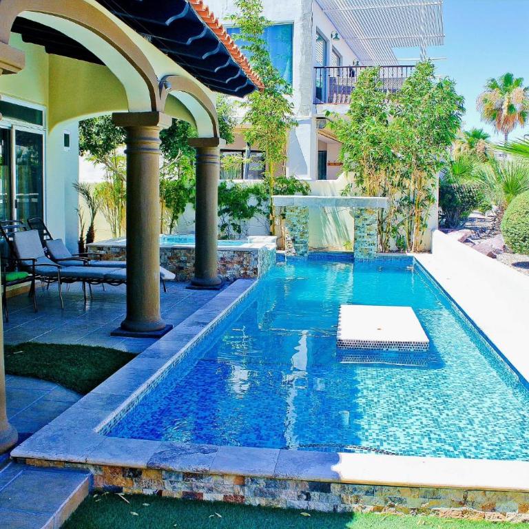 Casa Playas - Four-Bedroom House - 5