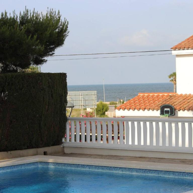 Jordi - Chalet con jardín, piscina privada y barbacoa en l'Ampolla - Deltavacaciones - Casa de 3 dormitorios - 6