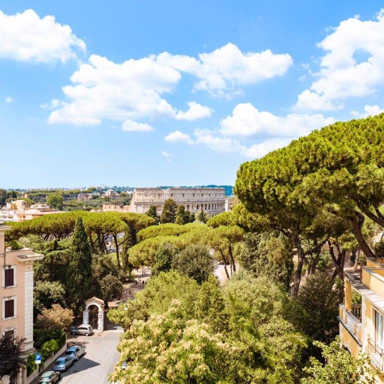 Elysium Suites Colosseo - Deluxe Room with Colosseum View - 10