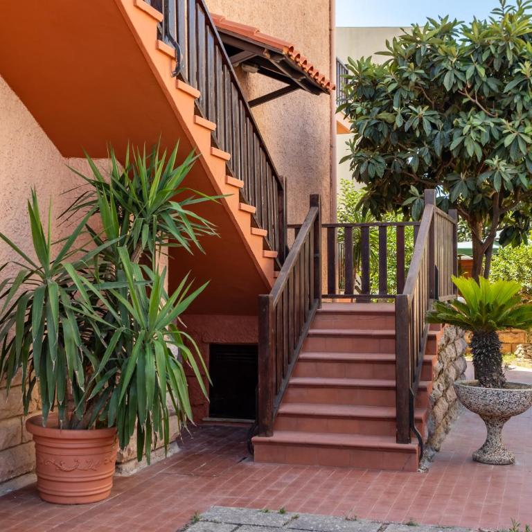 La Mimosa Garden Suite - Parking Available - Apartment with Garden View - 27
