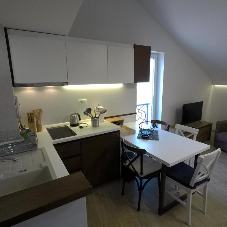Sunny Bell apartment Old Town Budva - Apartman sa 1 Spavaćom Sobom - 1