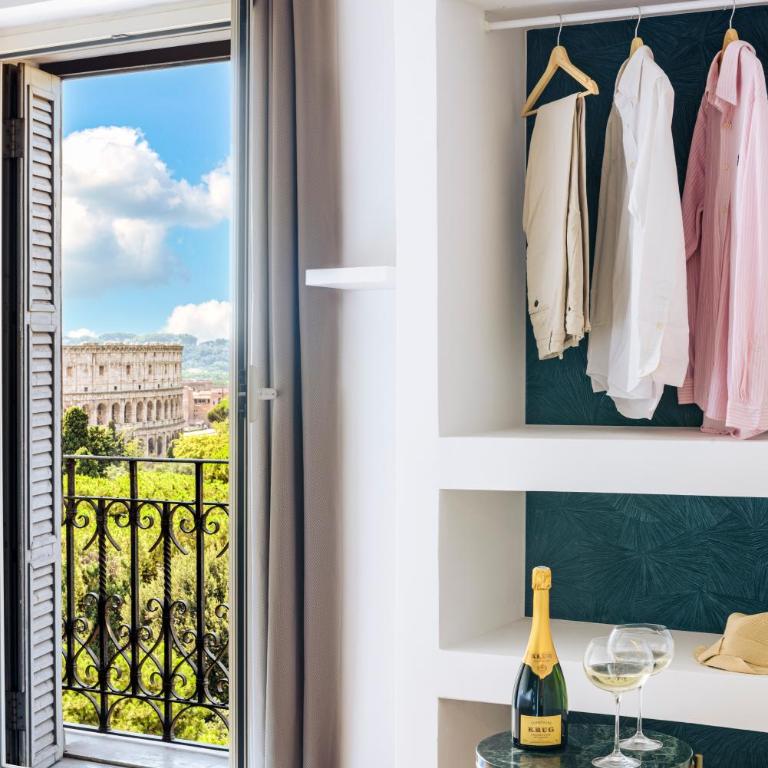 Elysium Suites Colosseo - Deluxe Room with Colosseum View - 4