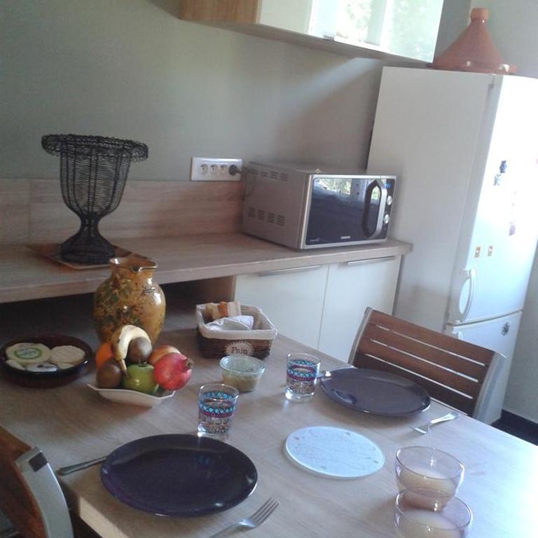 Appart Ensoleillé Proche Remparts - Apartment mit 3 Schlafzimmern - 8