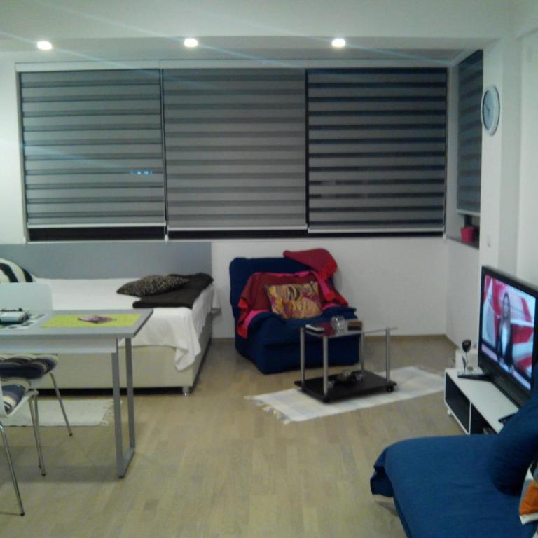 Dea's Studio Apartment - Studio Apartman - 2