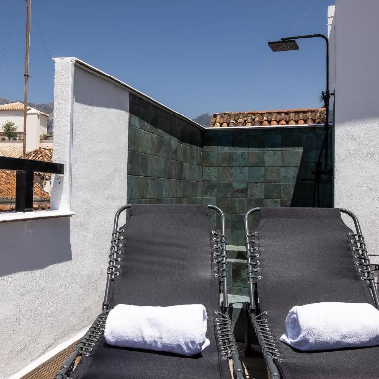 Duplex Penthouse by PRINCIPE1 - Deluxe One-Bedroom Apartment with City View - 4