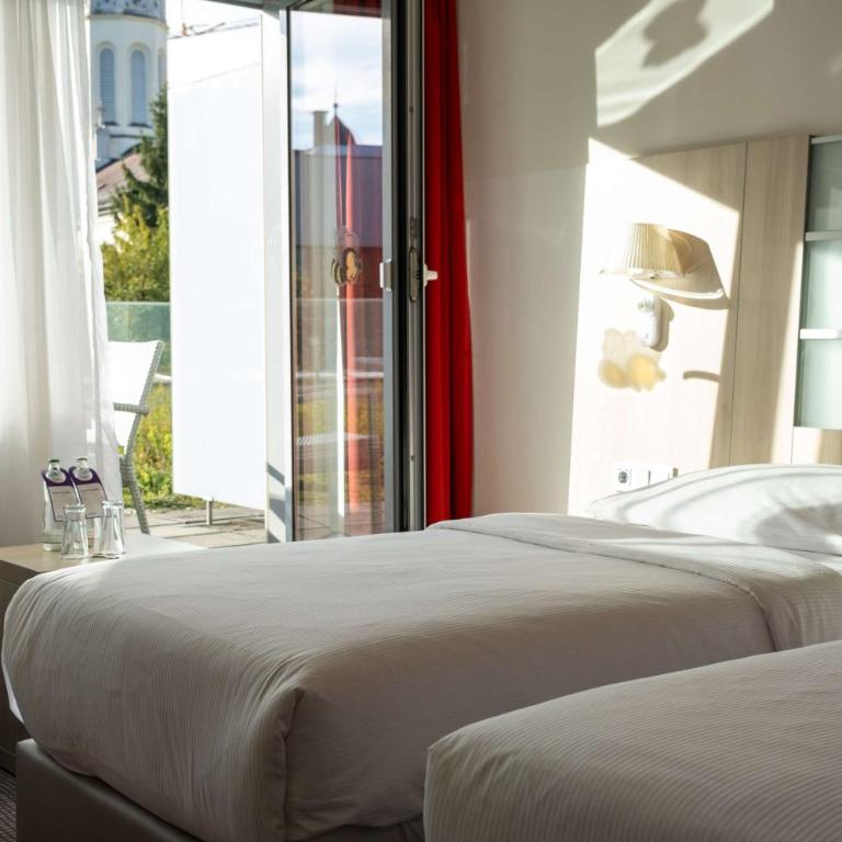Park Inn by Radisson Linz - Standard Zimmer mit Terrasse - 8