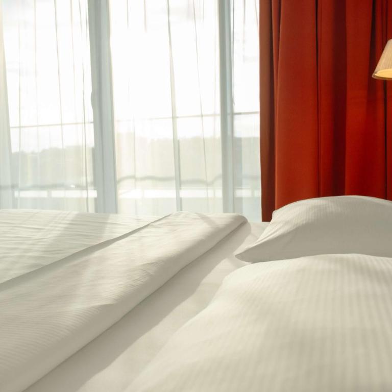 Park Inn by Radisson Linz - Junior Suite - 9