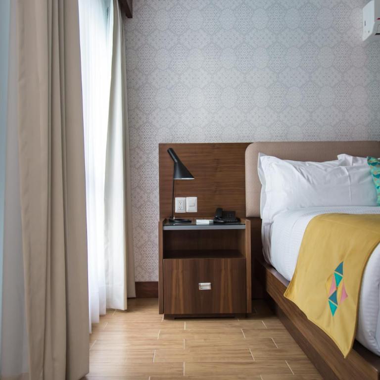 FCH Hotel Expo Adults only - Suite Estándar - 4