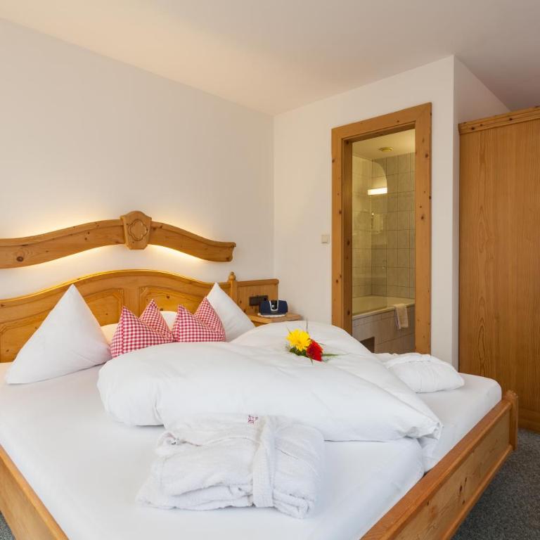Hotel Garni Hanslerhof " Urlaub am Bauernhof " - Familienzimmer - 7